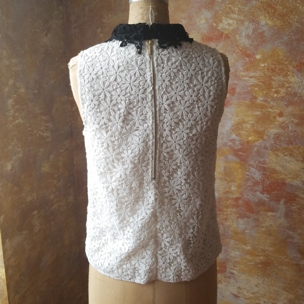 Anthropologir Crochet Top - Picture 4 of 6